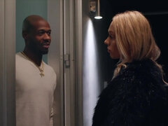 Grote lul, Blond, Diep in de keel, Lul, Zwart, Interraciaal, Orgasme, Rijden