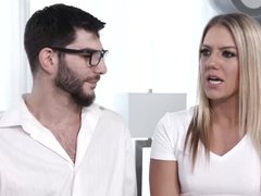 Rubia, Mamada, Universidad, Garganta profunda, Polla, Sexo duro, Marido, Pelirrojo