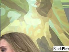 Noire, Blonde, Éjaculation interne, Tir de sperme, Queue, Hard, Interracial, Jarretelles