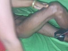 Enthousiasteling, Anaal, Stel, Vingeren, Indisch, Japaans, Zoenen, Masturbatie