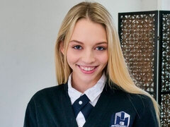 Leie, Blondine, Blasen, Hundestellung, Natürlichen titten, Schulmädchen, Dürr, Jungendliche (18+)