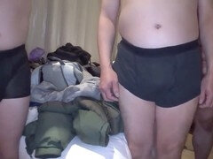 Asiatisch, Blasen, Besamung, Spermaladung, Handjob, Japanische massage, Orgie, Jungendliche (18+)