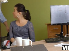 18, 面接, フェラチオ, 茶髪の, カップル, チェコ, Hd, ティーン