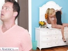 デカパイ, ブロンド, フェラチオ, バック, なめる, 淫乱熟女, ストリッピング, のぞき