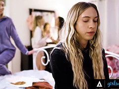 Arschlecken, Bad, Hochschule, Fingern, Hd, Lesbisch, Party, Jungendliche (18+)