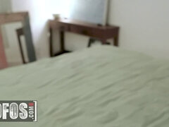 デカチン, 黒人, イく瞬間, チン, 言葉責め, 開帳, 手コキする, 義母