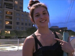 18, 美女, デカパイ, チェコ, 自然山雀, 公共, ティーン, スカートのぞき