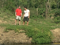 Grote kont, Grote mammen, Rondborstig, Natuurlijke tieten, Tieten likken
