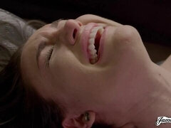 Kont, Bruinharig, Vrouw, Likken, Natuurlijke tieten, Orgasme, Mager, Tiener