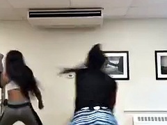 Ebony Spandex Cameltoe Shaking Big Ass Workout and Dance