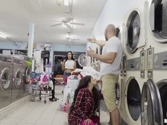 デカチン, 茶髪の, 衣服着たままセックス, カワイイ, 小柄, 公共, 現実, オッパイの