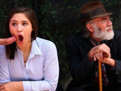 お尻, バック, ラティーナ, アウトドア, 公共, 剃毛, ティーン, オッパイの