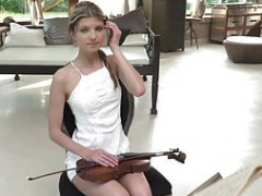 itsPOV - Violin lesson turns into sexual adventure with Gina