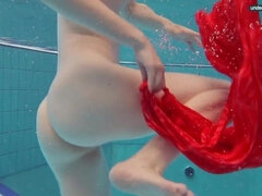 Жопа, Большие сиськи, Женщины, Хд, Крошечные, Бассейн, Соло, Сиськи