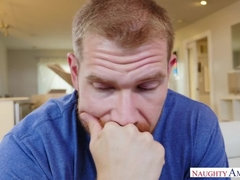 Amerikaans, Blond, Sperma in gezicht, Vriendin, Natuurlijke tieten, Geschoren, Tieten likken