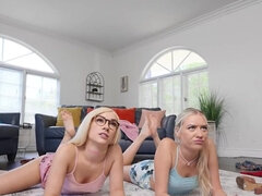 18, 美女, デカチン, ブロンド, 大学生, イく瞬間, Hd, ティーン