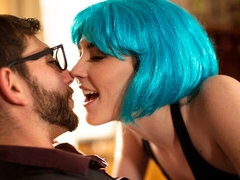 Culo grande, Verga grande, Tetas grandes, Mamada, Estilo perrito, Tacones, Flaco, Adolescente