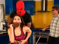 Gros cul, Noire, Sucer une bite, Cocu, En levrette, Fétiche, Branlette thaïlandaise, Interracial