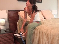 Anal, Lesbienne, Léchez, Masturbation, Chatte, Tatouage, Nénés, Jouets