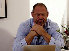 Grosse bite, Sucer une bite, Transsexuelle, Nénés