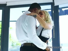 Blasen, Spermaladung, Aufs gesicht abspritzen, Hardcore, Milf, Muschi, Rasiert, Strümpfe