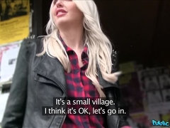 Amateur, Rubia, Mamada, Británico, Estilo perrito, Corridas faciales, Pov, Alto