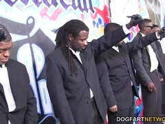 Большая жопа, Большие сиськи, Черные, Блондинки, Сперма во рту, Глубокая глотка, Секс без цензуры, Порнозвезда