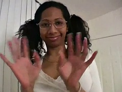 Nana, Noire, Plantureuse, Branlette thaïlandaise, Branler, Masturbation, Pov, Nénés