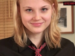 Amateur, Rubia, Lencería, Masturbación, Colegiala, Adolescente, Tetas, Virgen