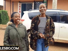 Africain, Amateur, Gros seins, Plantureuse, Gode, Noir ébène, Lesbienne, Chatte