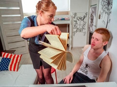 Blasen, Hundestellung, Handjob, Riesig, Milf, Natürlichen titten, Rotschopf, Verführt