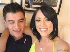 Grosser schwanz, Bikini, Freund, Behaart, Öffentlich, Muschi, Jungendliche (18+), Eng