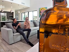 Anal, Mamada, Corridas, Sexo duro, Ducha, Voyeur