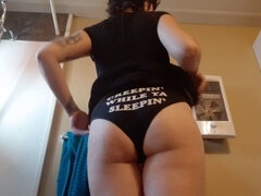 Anal, Vestido, Bragas, Tatuaje, Calientapollas, Juguetes, Bajo la falda