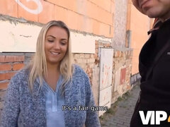 Freund, Pummelig, Gehörnter ehemann, Tschechisch, Hd, Milf, Geld, Pov