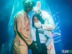 Cul, Grosse bite, Sucer une bite, En levrette, Seins naturels, Maigrichonne, Adolescente, Nénés