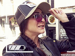 Немки, На природе, Крошечные, На публике, Тощие, Молоденькие