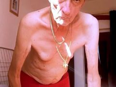 Enthousiasteling, Homo, Alleen