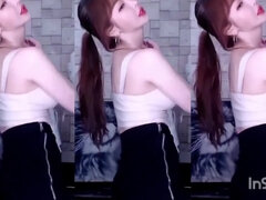 Asiatisch, Blasen, Braunhaarige, Kompilation, Süss, Japanische massage, Koreanisch, Titten