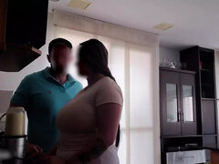 Tetas grandes, Casero, Ama de casa, Enorme, Latina, Tetas naturales, Voyeur, Esposa