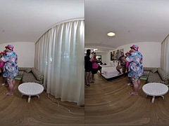 Tridimensionnel, Amateur, Nana, Gros seins, Plantureuse, Groupe, Plan cul à trois, Nénés