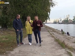 Blonde girl gives head in the fresh air