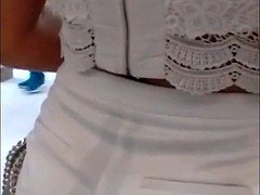 Blonde, Mère que j'aimerais baiser