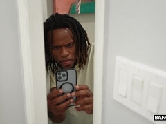 デカパイ, 茶髪の, 巨乳な, 淫乱熟女, 自然山雀, ショートヘア, シャワー, のぞき