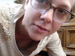Gode, Lunettes, Masturbation, Orgasme, Chatte, Jouets