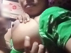 18 años, Tía, Cuarto de baño, Indio, Desnudo, Desnudo, Inodoro