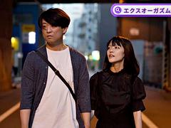 素人, 美女, 黒人, 中出し, フェティッシュ, 手コキする, 日本人, なめる
