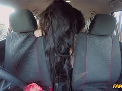 Garce, Brunette brune, Hongroise