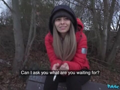 Leie, Schlafzimmer, Grosse titten, Blondine, Kehlenfick, Hundestellung, Muskel, Tanga