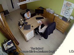 In den arsch, Arsch, Braunhaarige, Geile alte tussi, Tschechisch, Mutti, Geld, Ablutschen